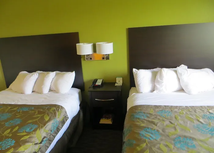Baymont By Wyndham Eau Claire Wi