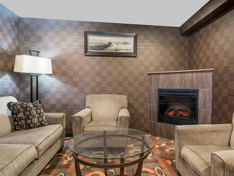 Baymont By Wyndham Wi Hotel Eau Claire