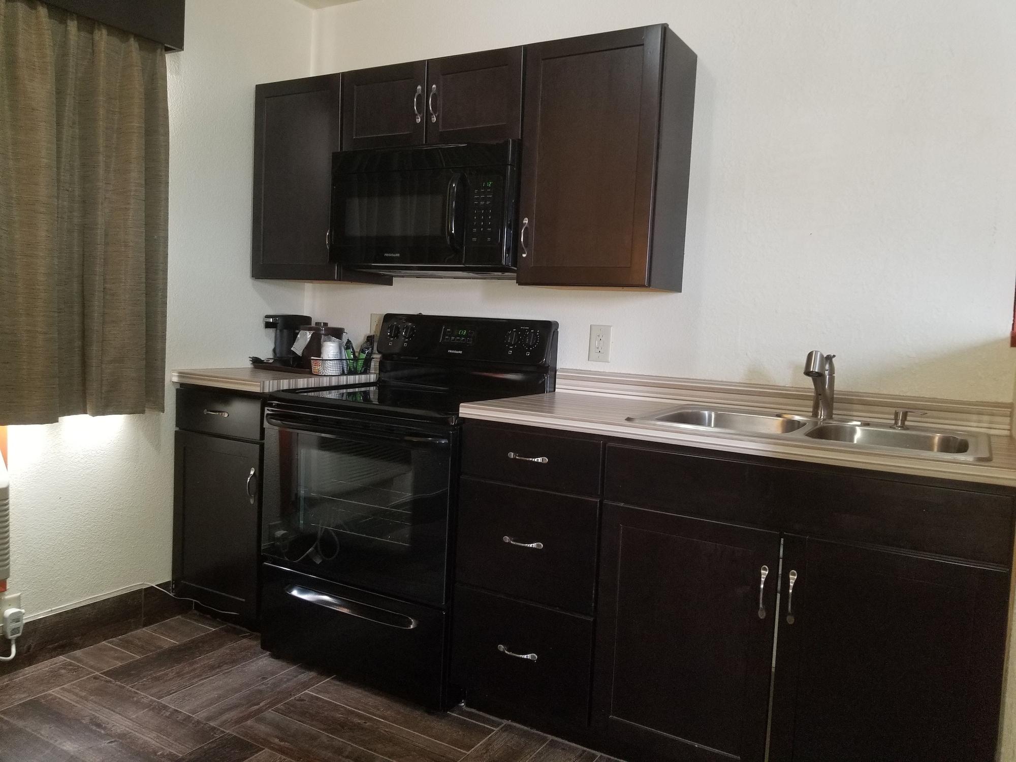 Baymont By Wyndham Wi 3*