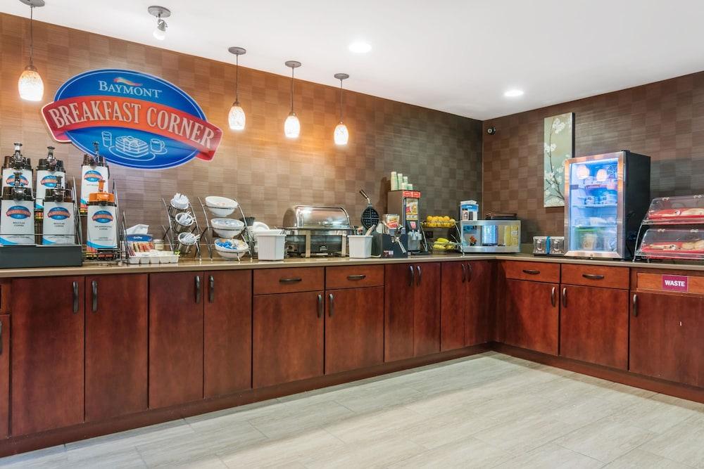 Hotel Baymont By Wyndham Wi 3*
