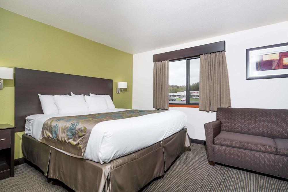 Baymont By Wyndham Wi Hotel Eau Claire